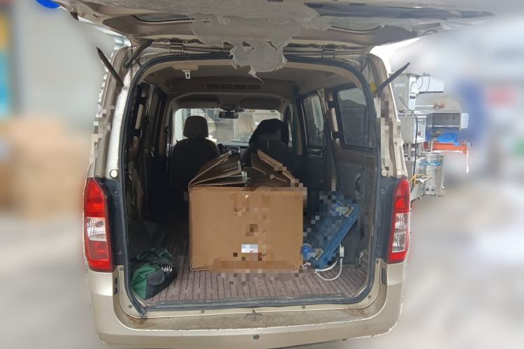 Used Wuling Rongguang V 2016 1.5L Standard Version Trunk