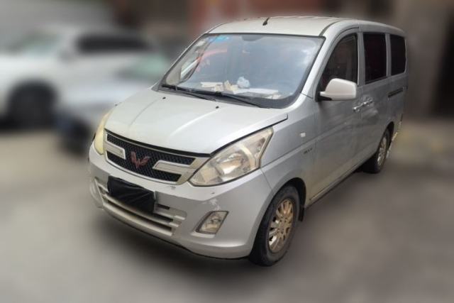 Used Wuling Rongguang V 2016 1.5L Standard Version