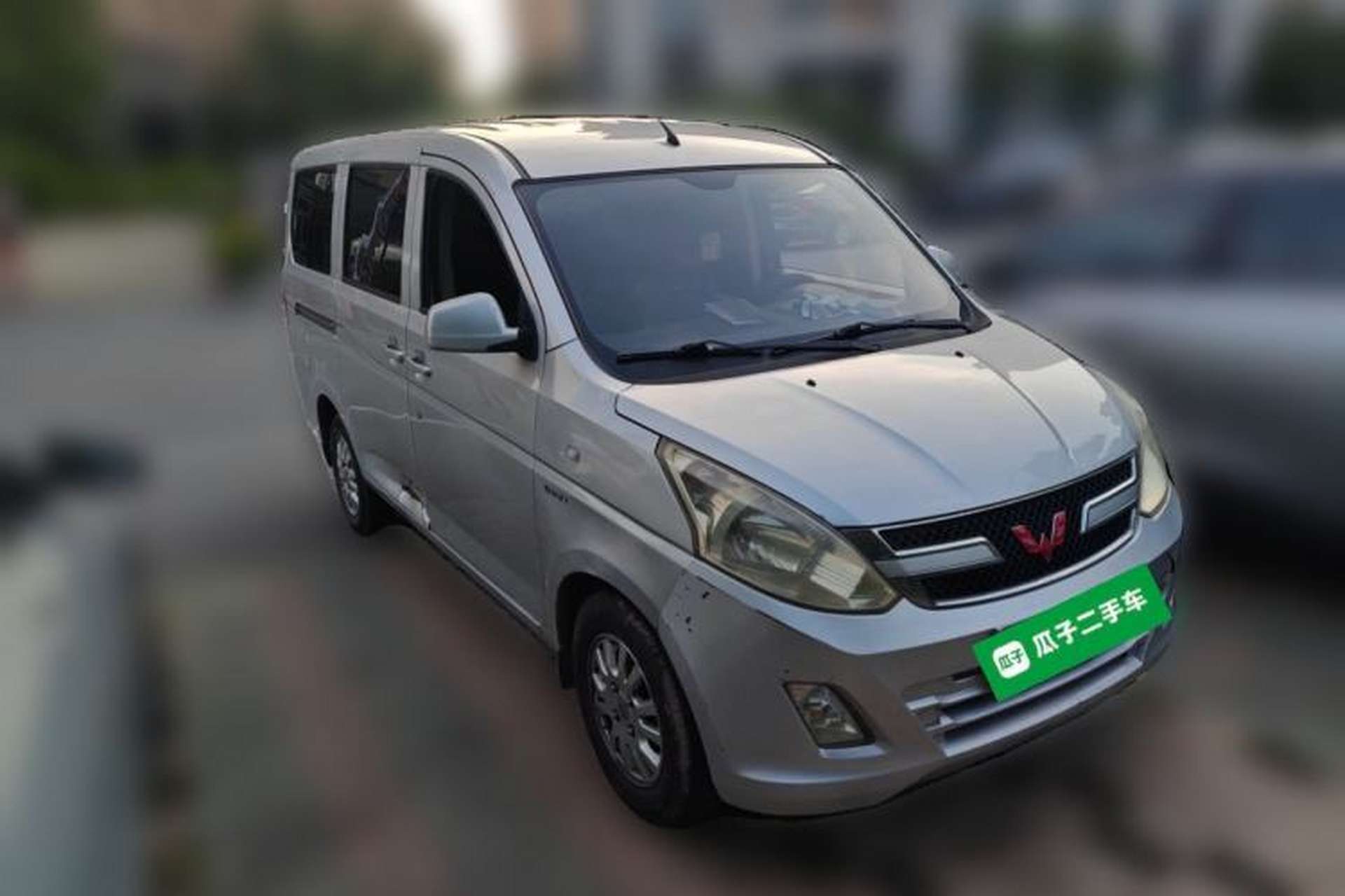 Used Wuling Rongguang V 2016 1.5L Standard Version Front Right 45 Deg