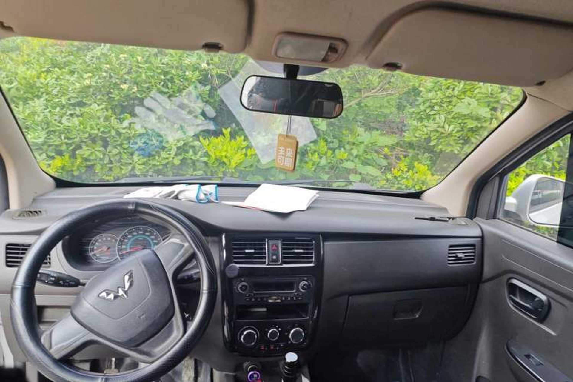 Used Wuling Rongguang V 2016 1.5L Standard Version Headliner