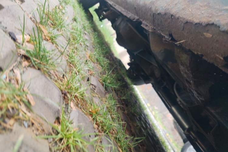 Used Wuling Rongguang V 2016 1.2L Practical Version Chassis Front Right
