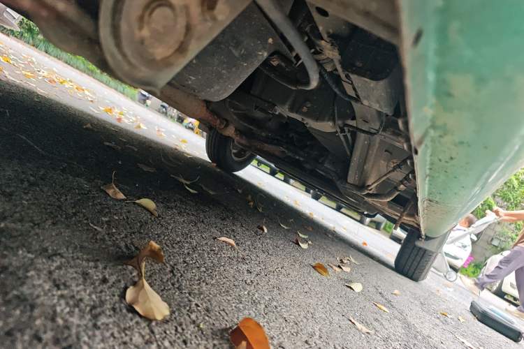 Used Wuling Rongguang V 2016 1.5L Standard Version Chassis Rear Right