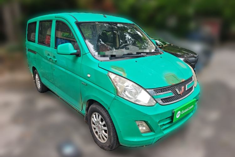 Used Wuling Rongguang V 2016 1.5L Standard Version Front Right 45 Deg