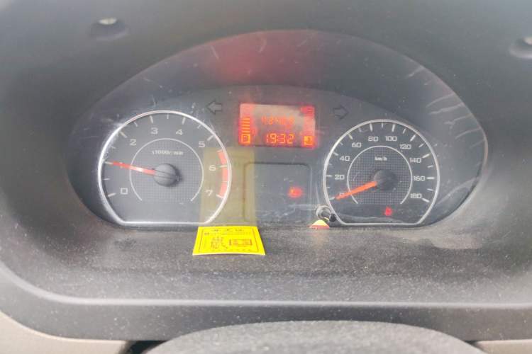 Used Wuling Rongguang V 2016 1.2L Practical Version Instrument Cluster