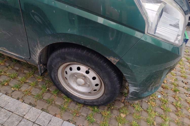 Used Wuling Rongguang V 2016 1.2L Practical Version Right Front Wheel Hub