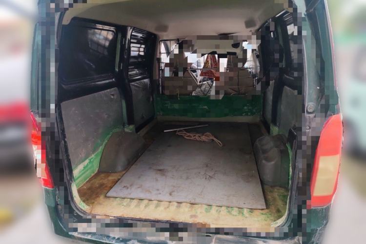 Used Wuling Rongguang V 2016 1.2L Practical Version Trunk