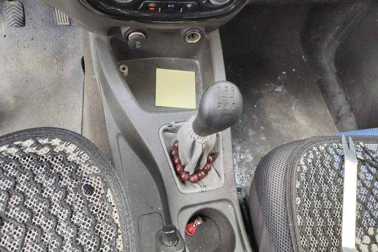 Used Wuling Rongguang V 2016 1.2L Standard Version Gear Lever