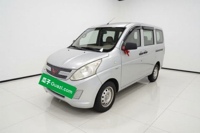 Wuling Rongguang V 2016 1.5L Practical Version с пробегом