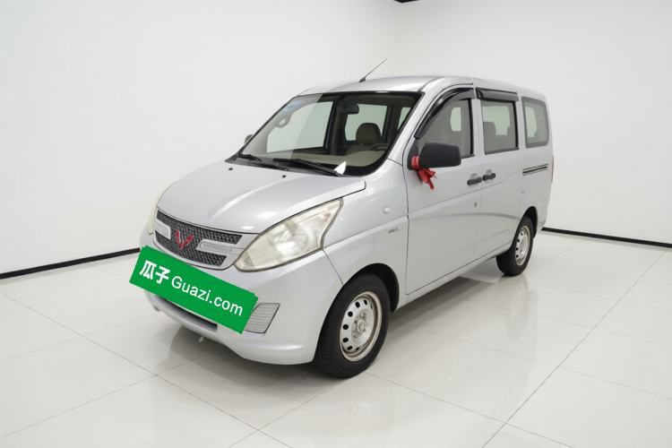 Gebrauchter Wuling Rongguang V 2016 1.5L Practical Version Guazi used car, China used car export, Used car for sale, Used  cars, Cheapest cars for sale