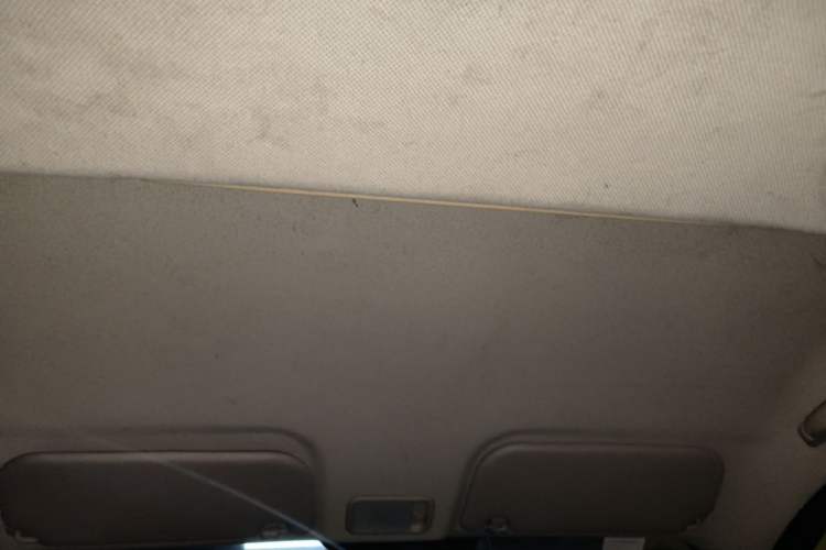 Used Wuling Rongguang V 2016 1.2L Standard Version Headliner