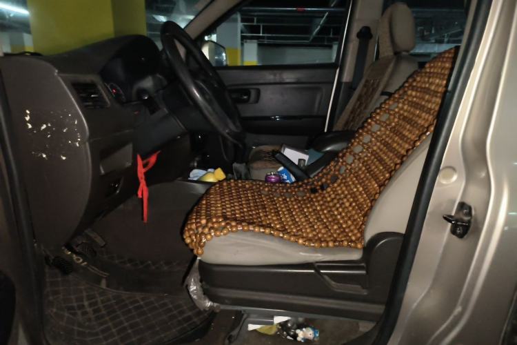Used Wuling Rongguang V 2016 1.2L Standard Version Left Front Seat