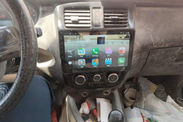 Used Wuling Rongguang V 2016 1.5L Standard Version Audio And AC Panel