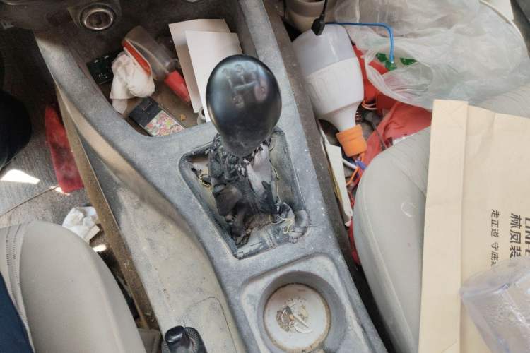Used Wuling Rongguang V 2016 1.5L Standard Version Gear Lever