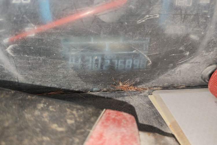 Used Wuling Rongguang V 2016 1.5L Standard Version Odometer Close Up