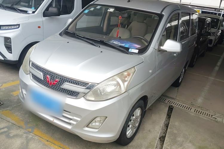 Used Wuling Rongguang V 2016 1.5L Standard Version Guazi used car, China used car export, Used car for sale, Used Wuling cars, Cheapest cars for sale
