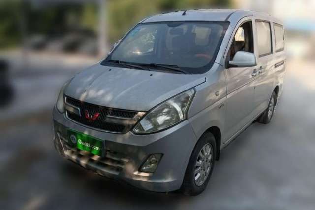 Used Wuling Rongguang V 2016 1.5L Standard Version