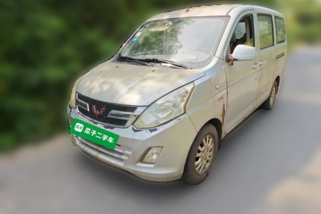 Used Wuling Rongguang V 2016 1.5L Practical Version