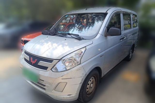 Wuling Rongguang V 2016 1.5L Practical Version с пробегом