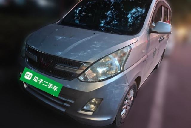 Used Wuling Rongguang V 2016 1.5L Standard Version