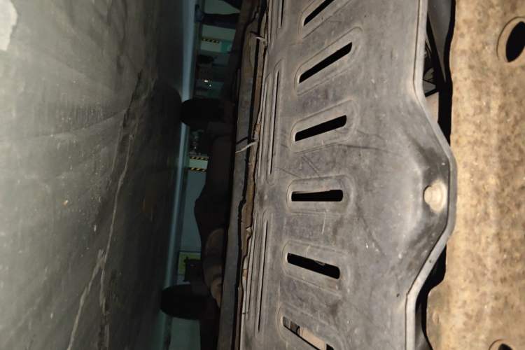 Used Wuling Rongguang V 2016 1.5L Standard Version Chassis Front