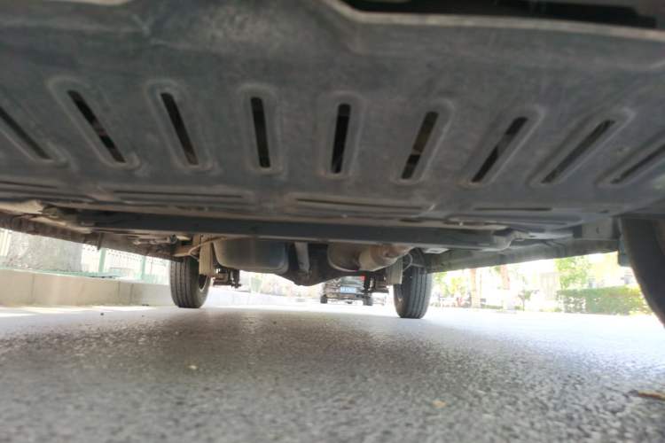 Used Wuling Rongguang V 2016 1.5L Standard Version Chassis Front