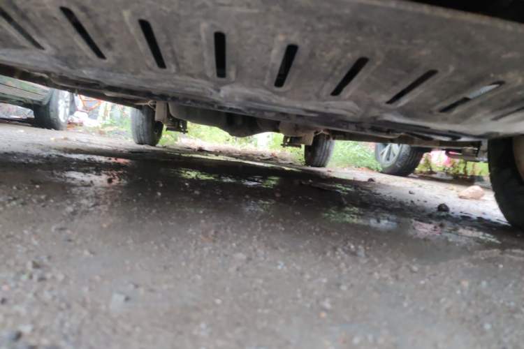 Used Wuling Rongguang V 2016 1.5L Standard Version Chassis Front
