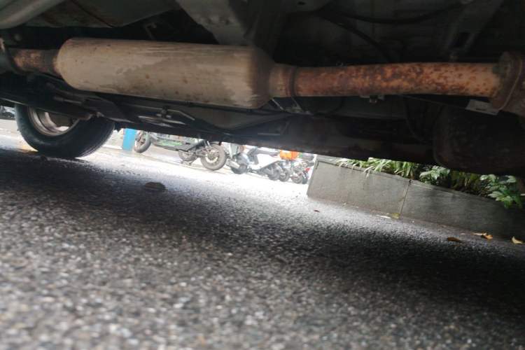 Used Wuling Rongguang V 2016 1.5L Standard Version Chassis Front Left