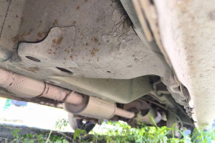 Used Wuling Rongguang V 2016 1.2L Practical Model Non-Power-Assisted Chassis Front Left