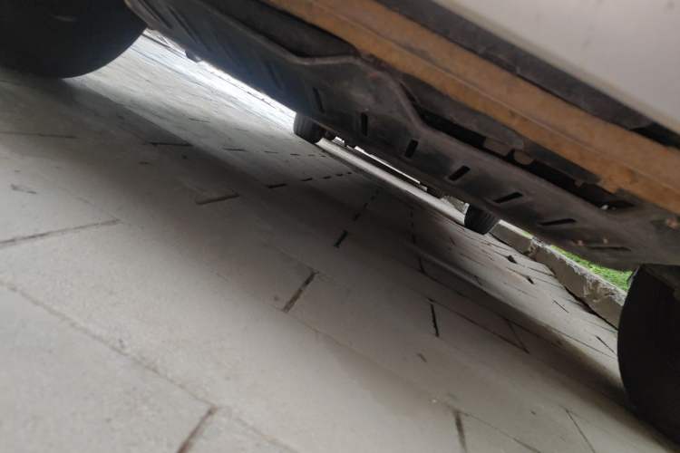 Used Wuling Rongguang V 2016 1.2L Practical Version Chassis Front
