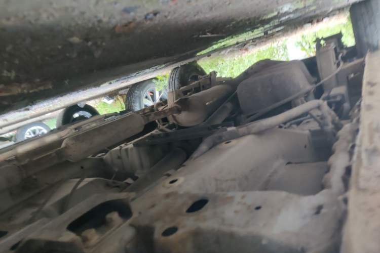 Used Wuling Rongguang V 2016 1.5L Standard Version Chassis Front Right