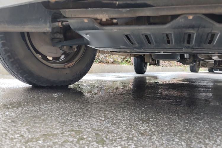Used Wuling Rongguang V 2016 1.5L Practical Version Chassis Front Right