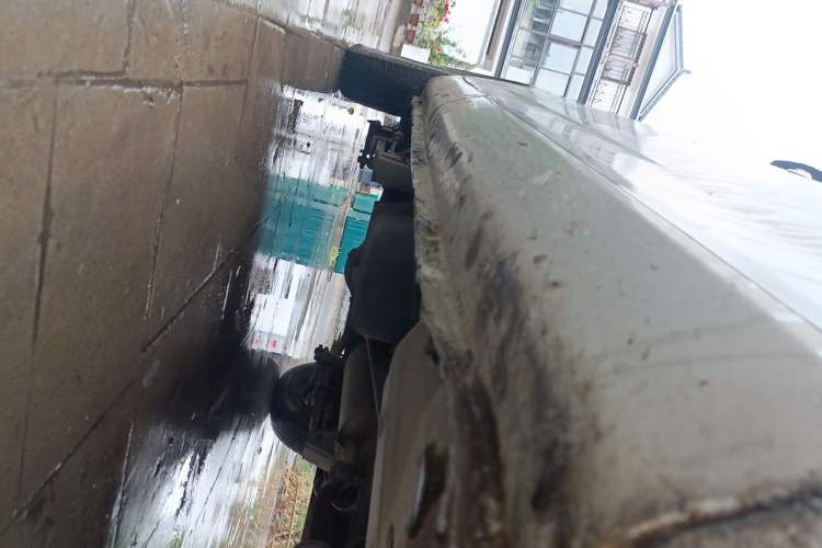 Used Wuling Rongguang V 2016 1.2L Practical Version Chassis Front Right
