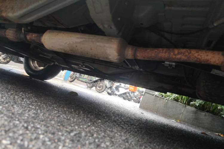 Used Wuling Rongguang V 2016 1.5L Standard Version Chassis Rear