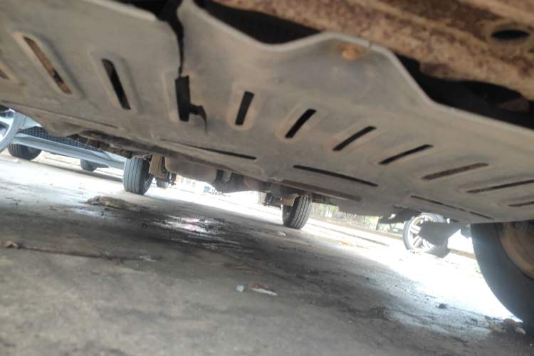 Used Wuling Rongguang V 2016 1.5L Standard Version Chassis Rear