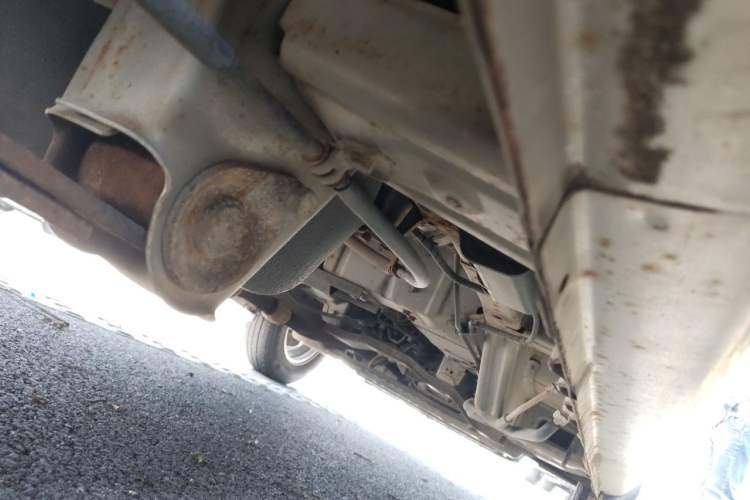 Used Wuling Rongguang V 2016 1.5L Standard Version Chassis Rear Right