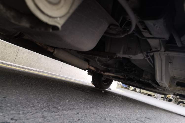 Used Wuling Rongguang V 2016 1.5L Practical Version Chassis Rear Right