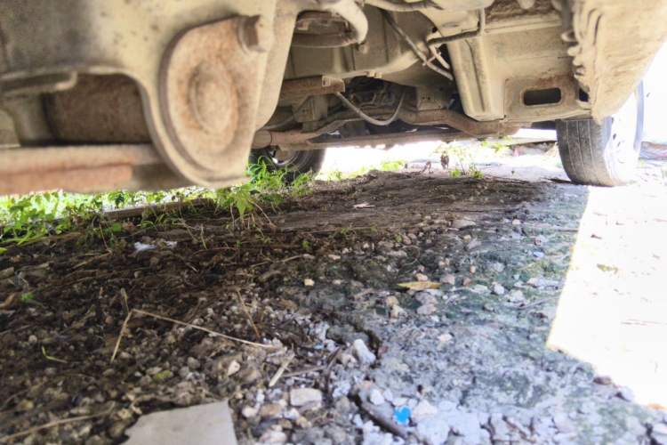 Used Wuling Rongguang V 2016 1.2L Practical Model Non-Power-Assisted Chassis Rear Right