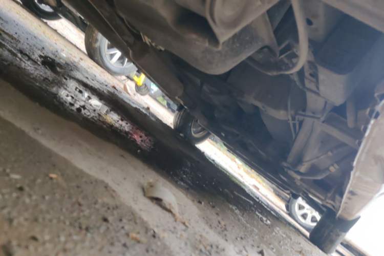 Used Wuling Rongguang V 2016 1.5L Standard Version Chassis Rear Right