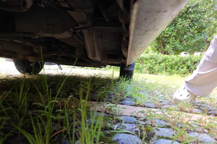 Used Wuling Rongguang V 2016 1.5L Practical Version Non-Power-Assisted Chassis Rear Right