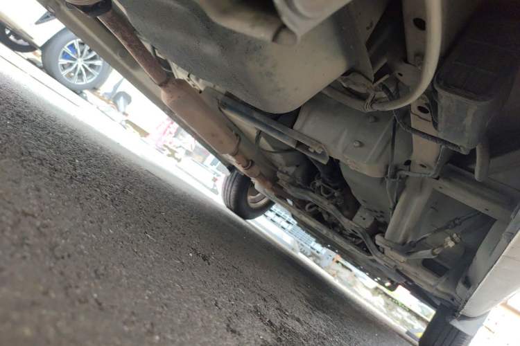 Used Wuling Rongguang V 2016 1.5L Standard Version Chassis Rear Right