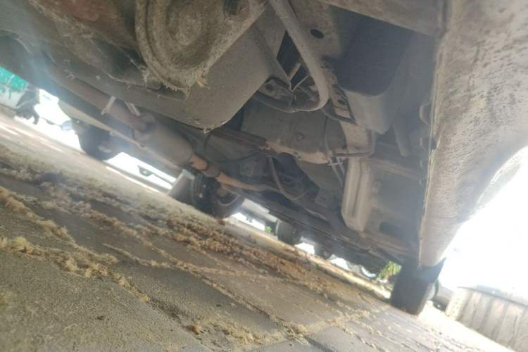 Used Wuling Rongguang V 2016 1.2L Practical Model Non-Power-Assisted Chassis Rear Right