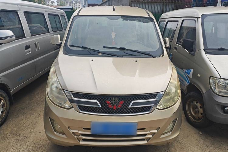 Used Wuling Rongguang V 2016 1.5L Standard Version Exterior 1