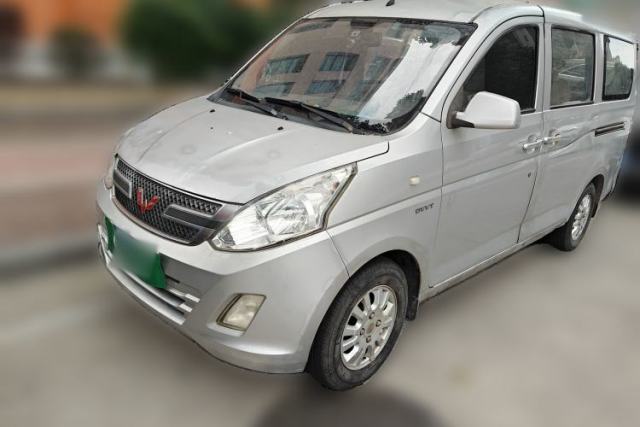 Used Wuling Rongguang V 2016 1.5L Standard Version