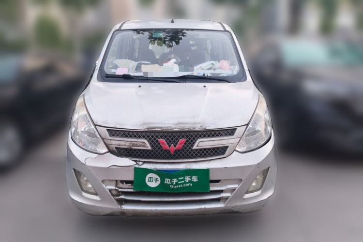 Used Wuling Rongguang V 2016 1.2L Practical Version Front
