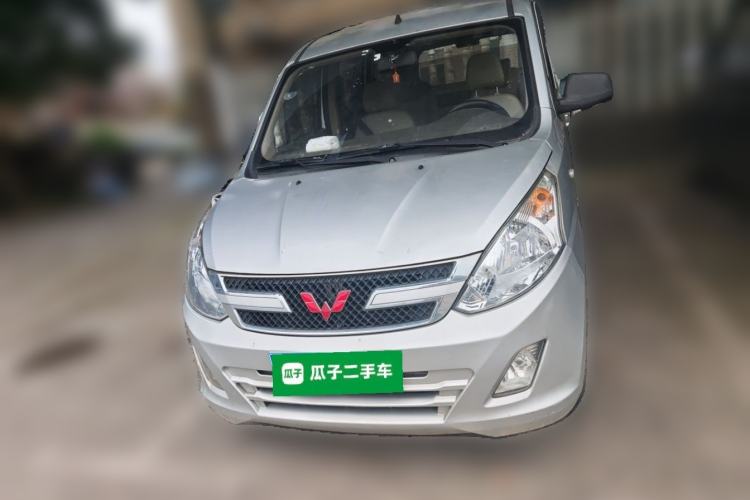 Used Wuling Rongguang V 2016 1.5L Practical Version Front