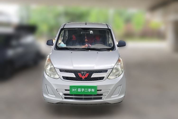 Used Wuling Rongguang V 2016 1.2L Practical Version Front