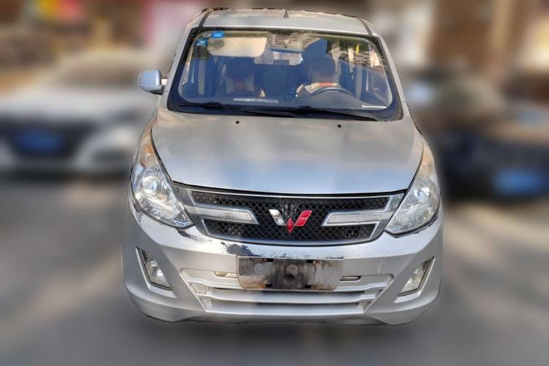 Used Wuling Rongguang V 2016 1.5L Standard Version Front