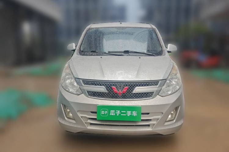 Used Wuling Rongguang V 2016 1.2L Standard Version Front