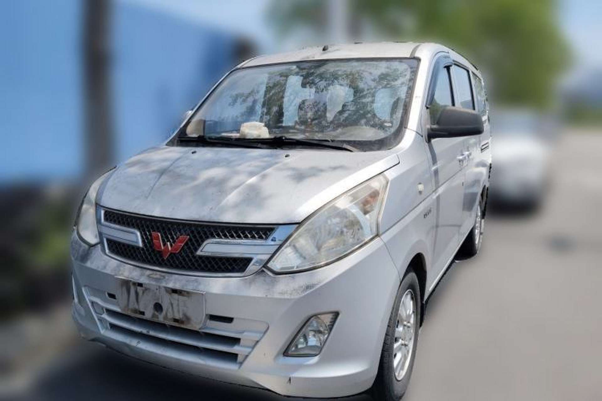 Used Wuling Rongguang V 2016 1.5L Standard Version Front Left 45 Deg