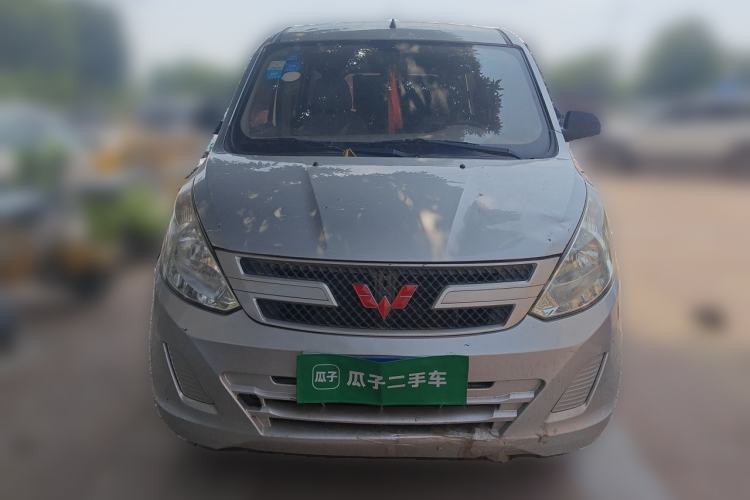 Used Wuling Rongguang V 2016 1.2L Practical Version Front